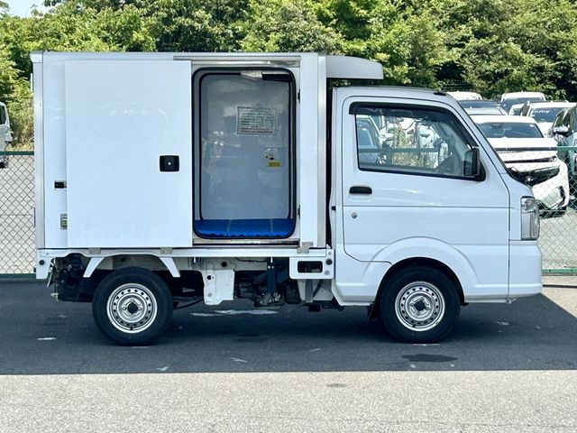 CARRY truck