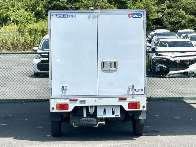 CARRY truck