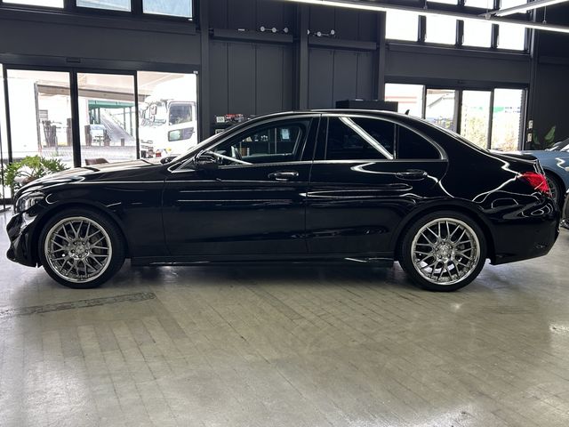 MERCEDES BENZ C class sedan