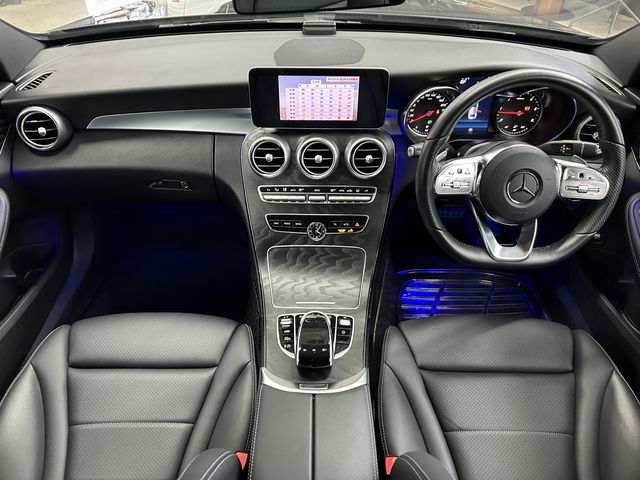 MERCEDES BENZ C class sedan
