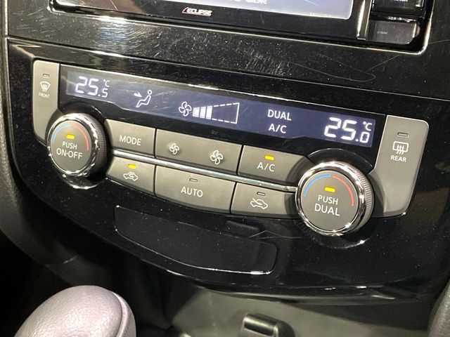 X-TRAIL 2WD