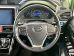 VOXY HYBRID