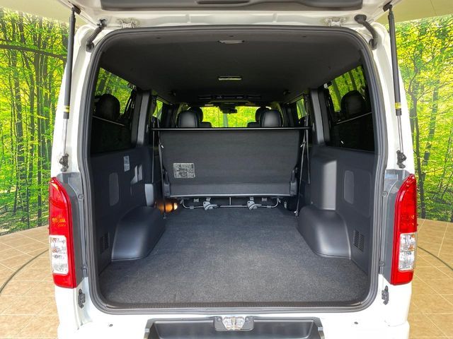 HIACE van 2WD