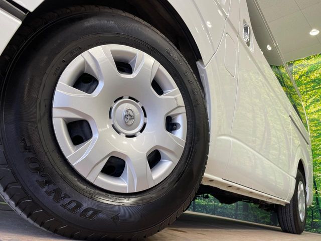 HIACE van 2WD
