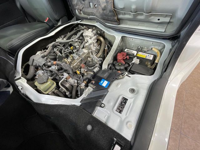 HIACE van 2WD