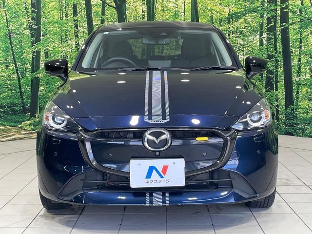 MAZDA2
