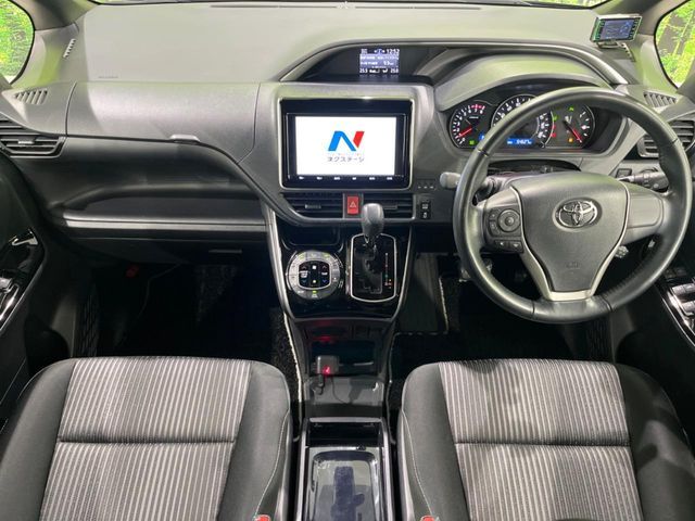 VOXY 4WD