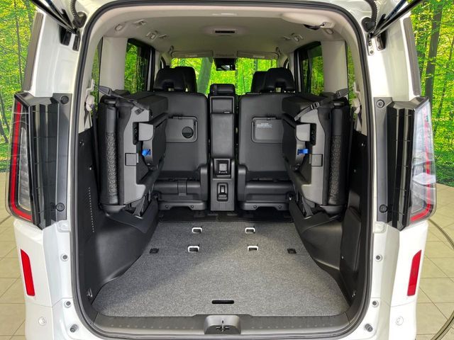 SERENA  WG 4WD