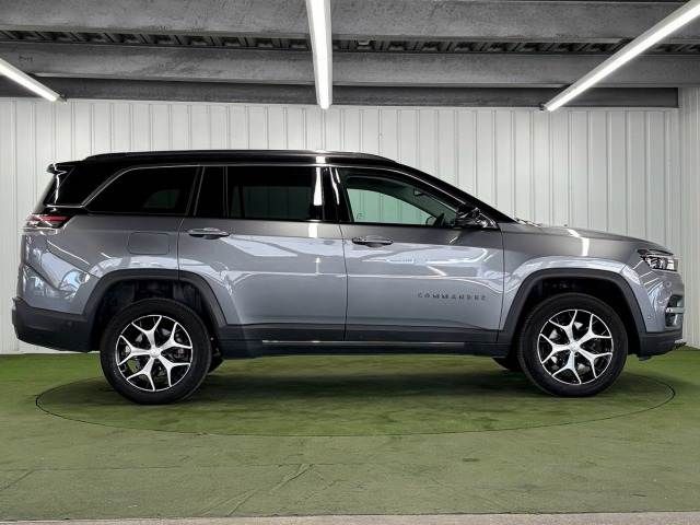 JEEP COMMANDER