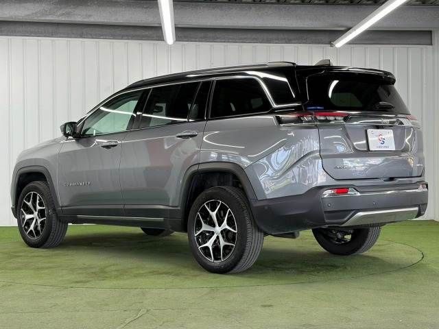 JEEP COMMANDER