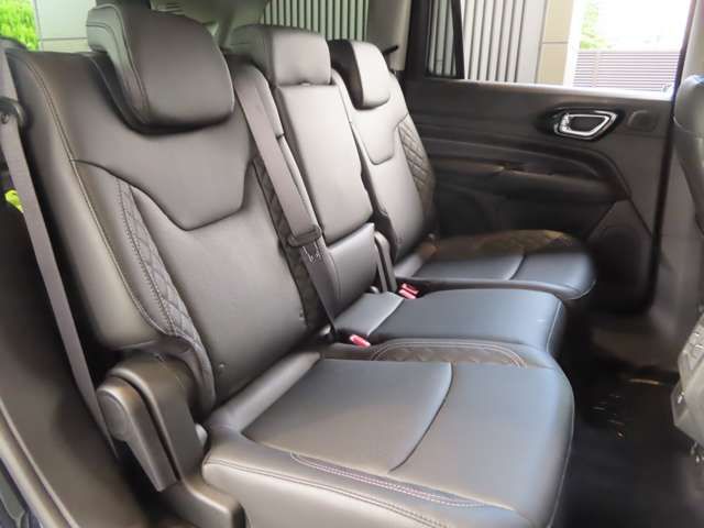 JEEP COMMANDER
