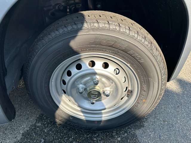 N-VAN