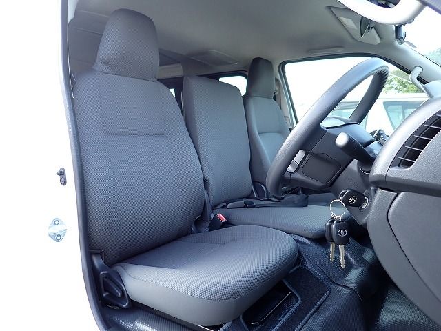 HIACE van 1.25t 2WD