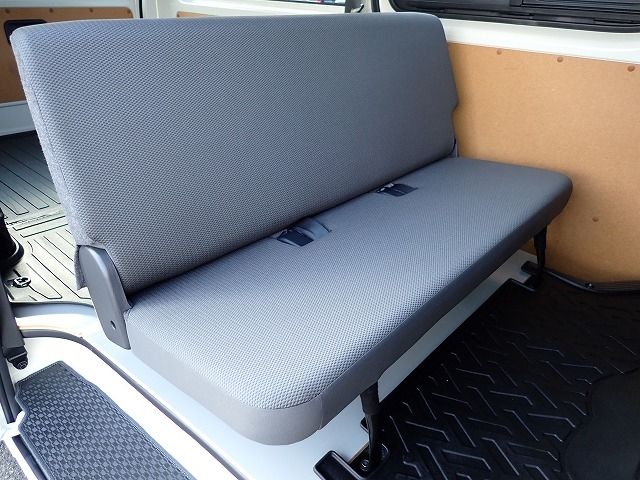 HIACE van 1.25t 2WD