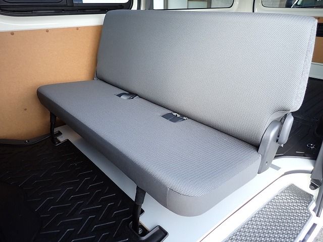 HIACE van 1.25t 2WD