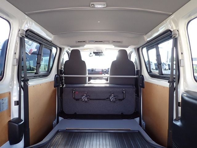 HIACE van 1.25t 2WD