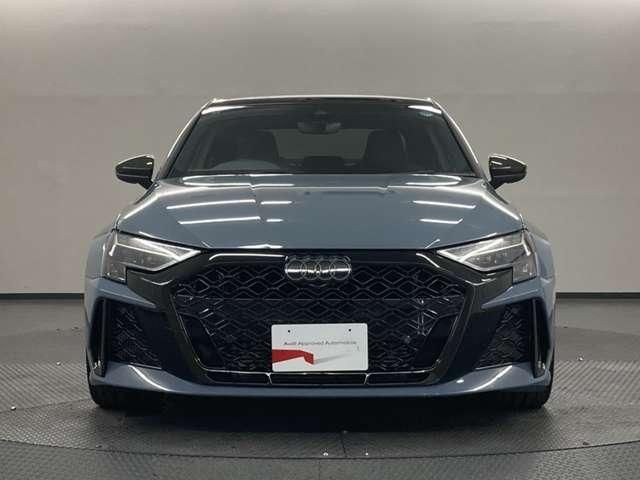 AUDI RS3 Sedan