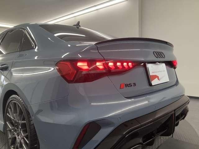 AUDI RS3 Sedan