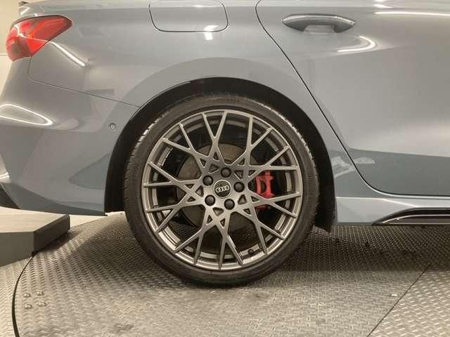 AUDI RS3 Sedan