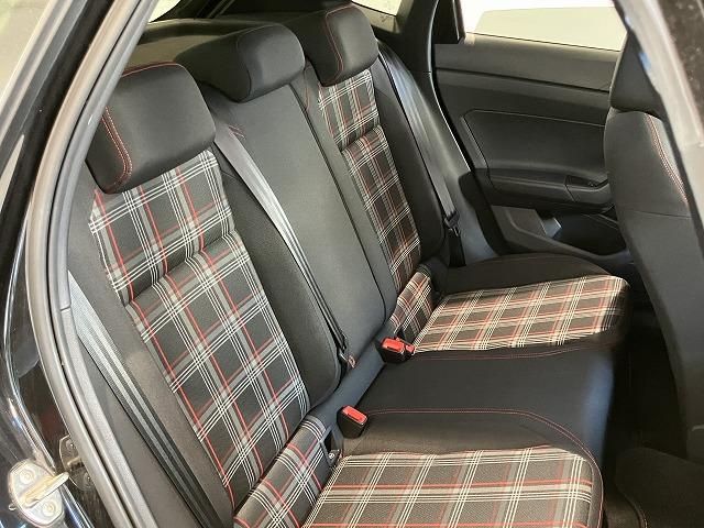 VOLKSWAGEN POLO GTI