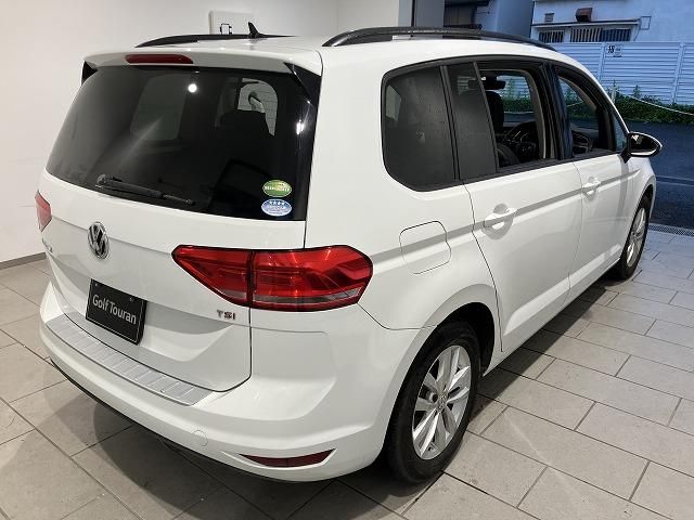 VOLKSWAGEN GOLF TOURAN