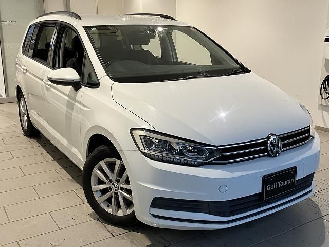 VOLKSWAGEN GOLF TOURAN