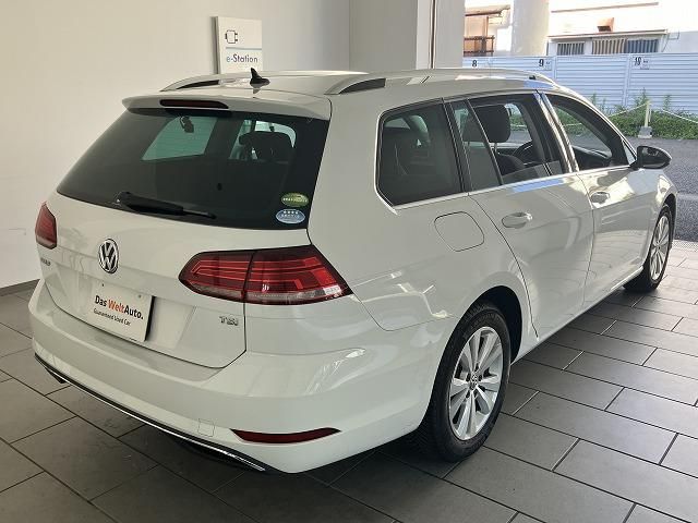 VOLKSWAGEN GOLF VARIANT
