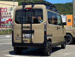 N-VAN
