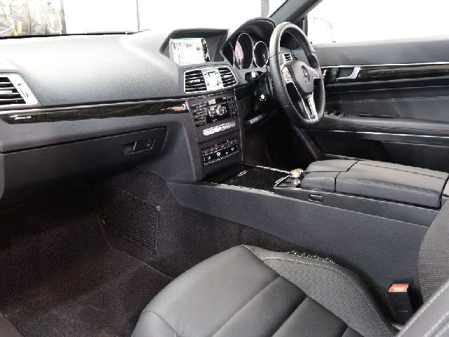 MERCEDES BENZ E class coupe