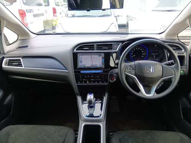 SHUTTLE HYBRID