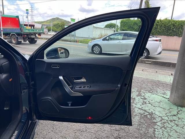 MERCEDES BENZ A class