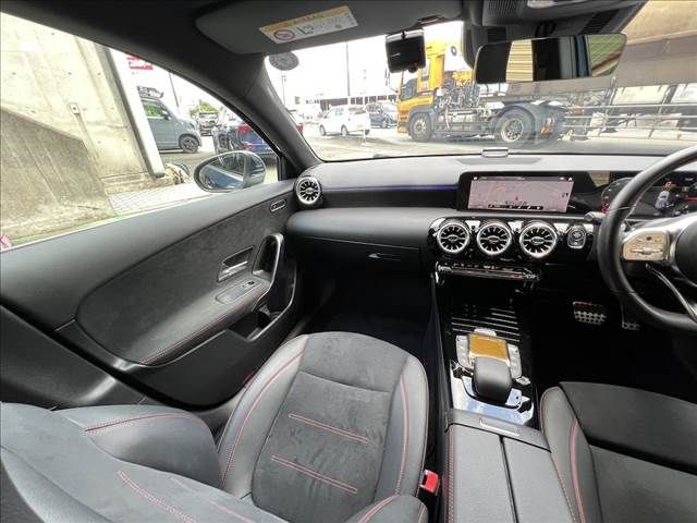 MERCEDES BENZ A class