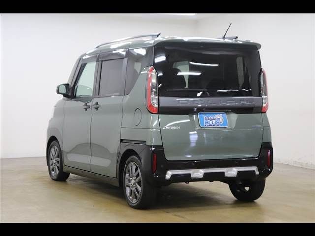 DELICA MINI
