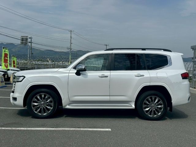 LANDCRUISER wagon