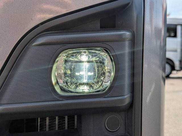 CARAVAN van 2WD