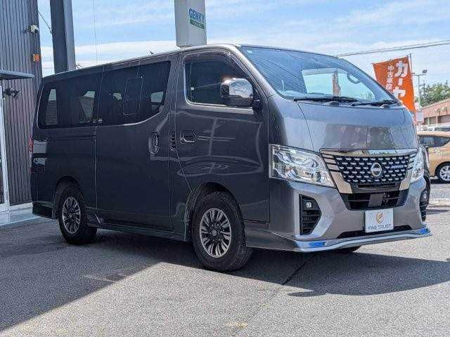 CARAVAN van 2WD