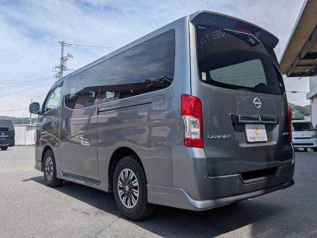 CARAVAN van 2WD