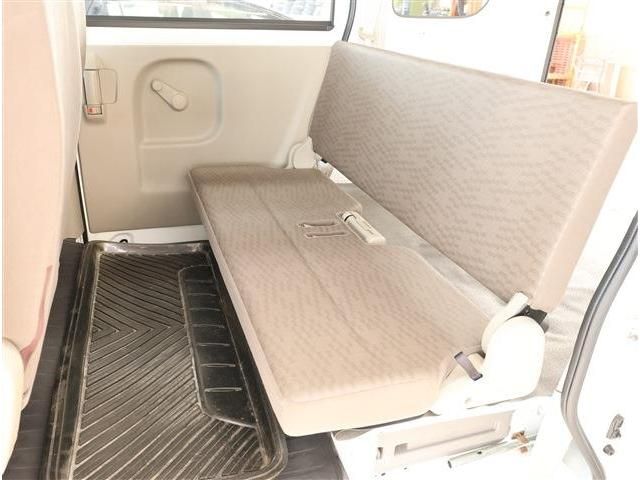MINICAB van
