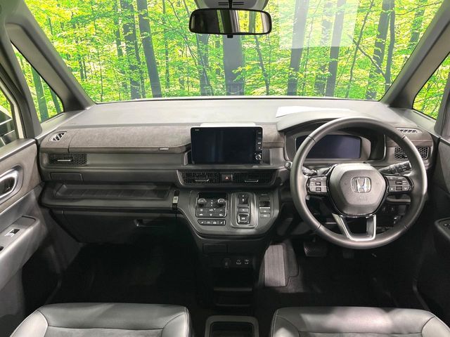 STEPWAGON e:HEV SPADA