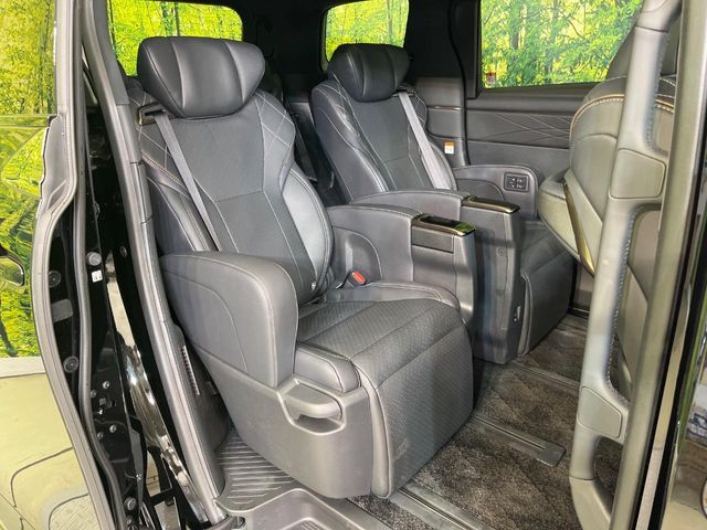 VELLFIRE  HYBRID