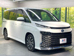 VOXY HYBRID