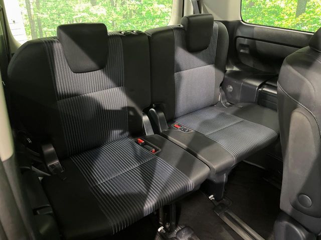 VOXY 4WD
