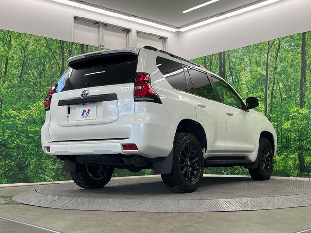 LANDCRUISER PRADO