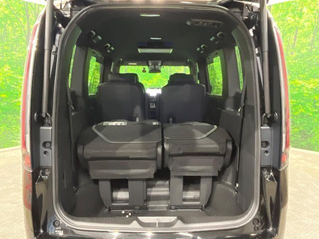 STEPWAGON SPADA 4WD
