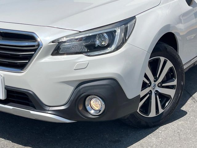 LEGACY OUTBACK