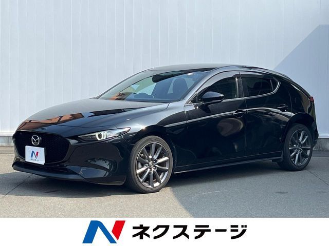 MAZDA3 FASTBACK