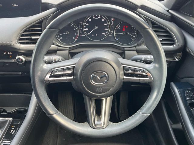 MAZDA3 FASTBACK