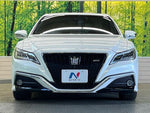 CROWN sedan hybrid
