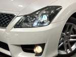 CROWN sedan