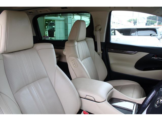 ALPHARD hybrid 4WD